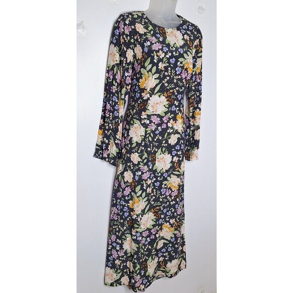 Yumi Kim Milano Maxi Dress Dark Black Floral Long Medium Open Back Boho Romantic - Picture 10 of 14